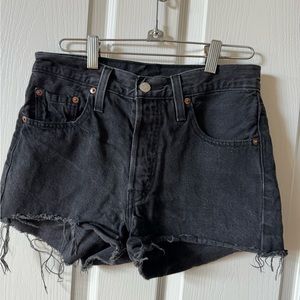 Black Levi’s shorts